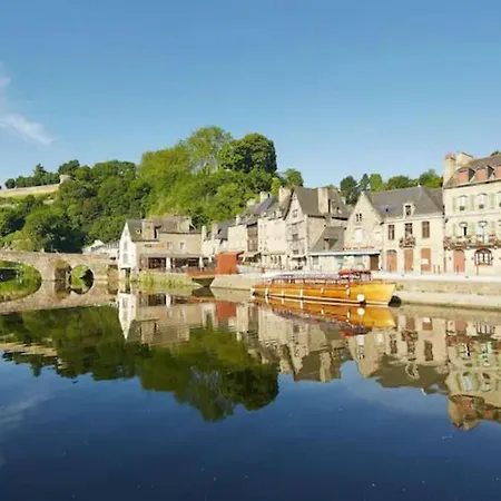 Escapade Place 11 N1 - Centre * Dinan